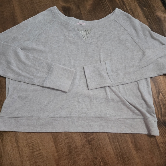 Victoria's Secret Tops - Vintage Victoria's Secret Gray Knit Top